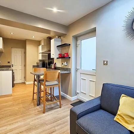 Apartment Valley Mount House &