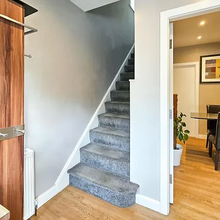 Apartment Valley Mount House & *