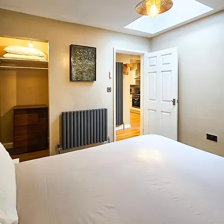 Valley Mount House & Harrogate