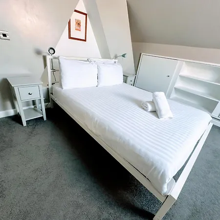 Valley Mount House & Apartment *