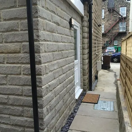 Valley Mount House & Harrogate